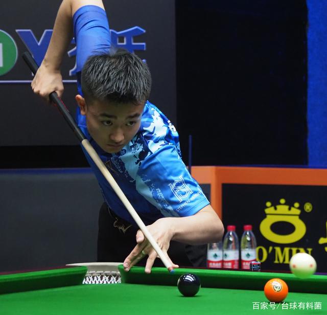 频频失误 频频失误